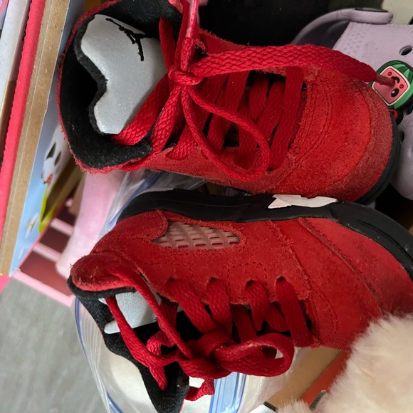 Toddler Jordan 5 retro university red black and white - Picture 1 of 4